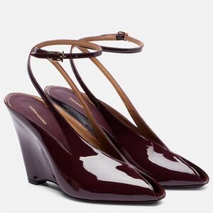 Ferragamo Arcadia burgundy patent 95mm wedge peep-toe pumps